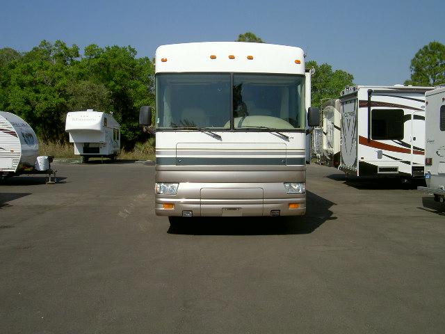 2001 Fleetwood Bounder